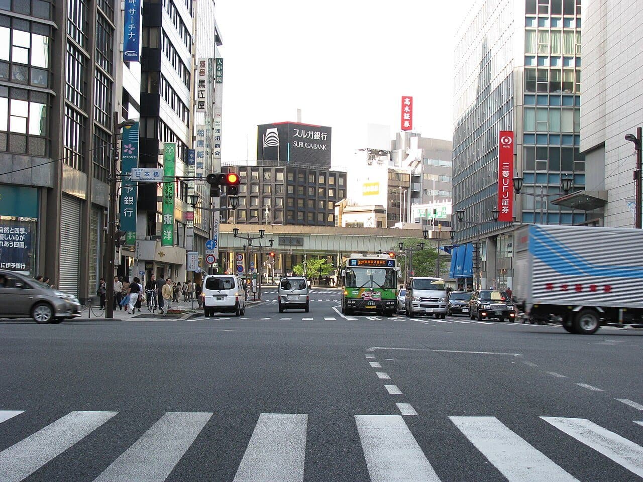 Japan National Route 1 at the Nihonbashi intersection, Tokyo, route signs overhead